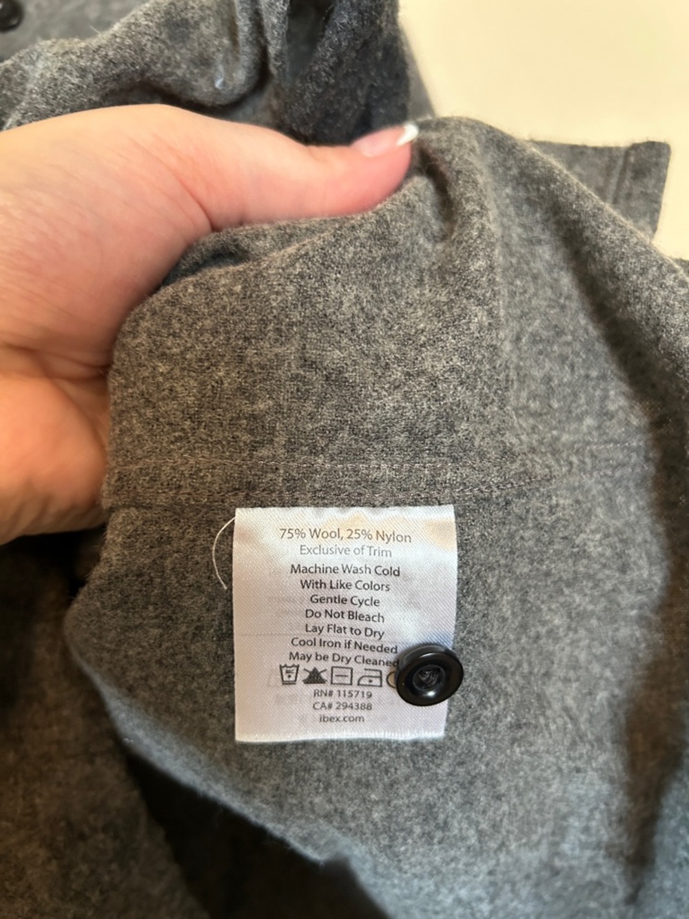 Ibex Wool Button Down Shirt Gray Long Sleeve Outdoor Flannel Style Men’s Medium - Picture 6 of 7